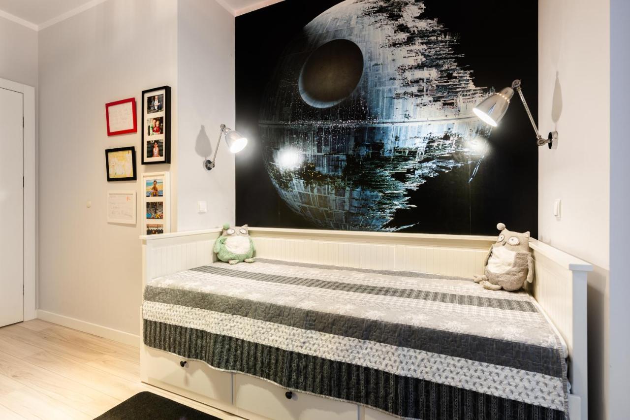 Elegant Business Accommodation With Parking - By Upstairs Krakow Ngoại thất bức ảnh